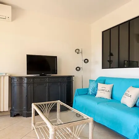 Apartment La Parenthese Calme Avec Terrasse, Jardin Et Piscine